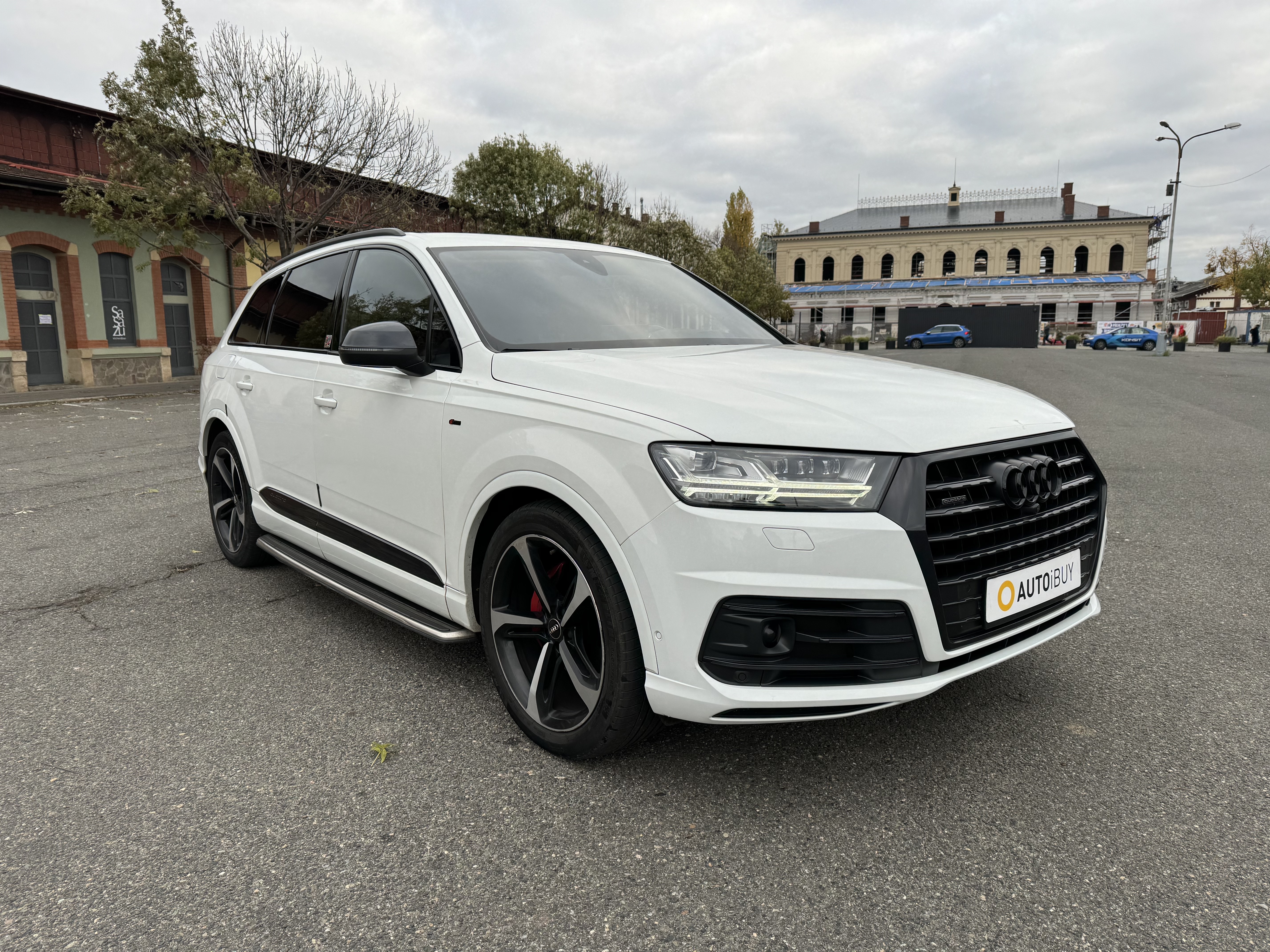Audi Q7 3.0 TDI quatto S-line | ojeté české auto našeho VIP zákazníka | naftové SUV | super výbava a stav | nebourané | skvělá cena | nákup online na AUTOiBUY.com